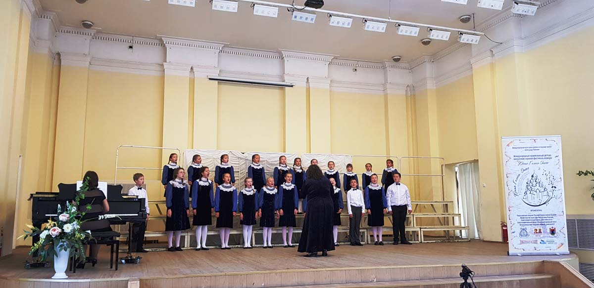 Участники хорового фестиваля-конкурса «Юные голоса Онего» представили свое творчество на суд жюри